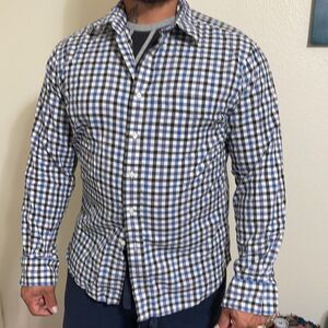 #143 Men’s flannel long sleeve